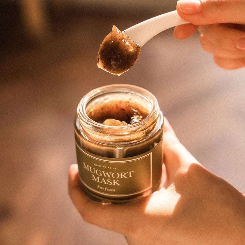 I'm from Mugwort Mask veido kaukė